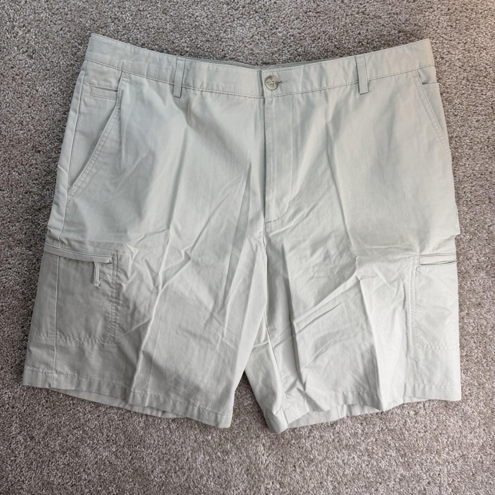 Greg Norman Cargo Shorts Mens 40 Beige Cotton Blend Golf Pockets Summer Casual